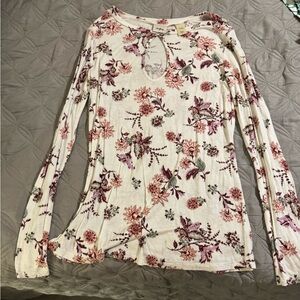 Daytrip Cream and Red Ribbed Floral Blouse